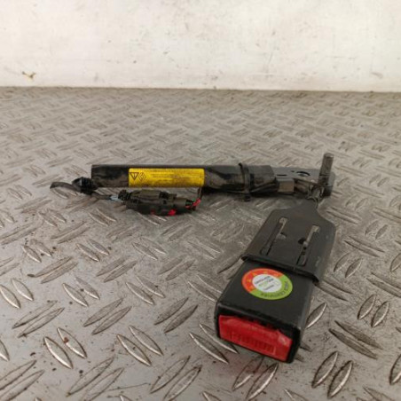 Attache ceinture avant droit RENAULT TWINGO 2