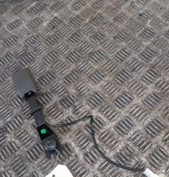 Attache ceinture avant gauche CHEVROLET SPARK Photo n°1