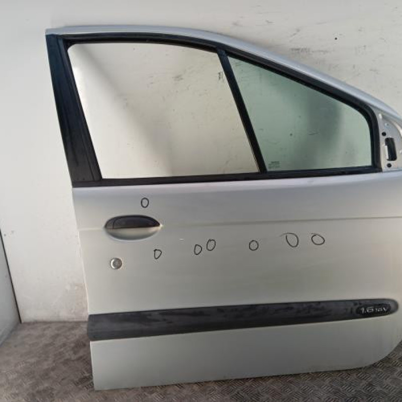 Porte avant droit RENAULT SCENIC 1