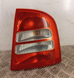Feu arriere principal droit (feux) SKODA OCTAVIA 1 Photo n°1