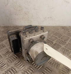 Bloc ABS (freins anti-blocage) RENAULT MASTER 3 Photo n°1