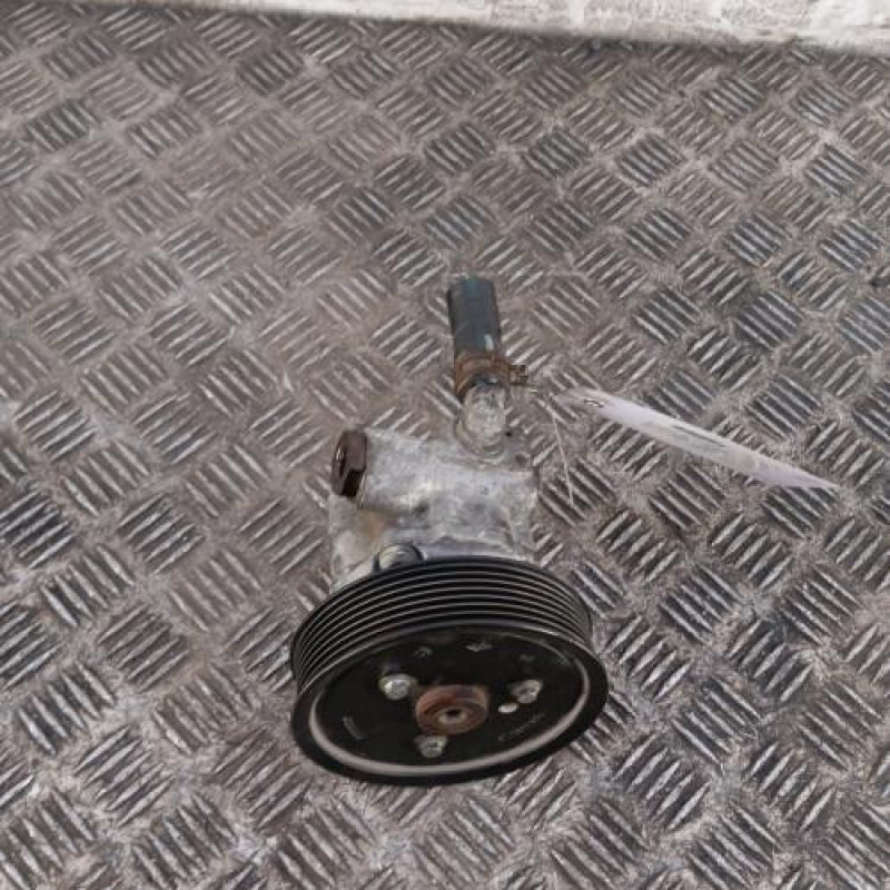 Pompe de direction RENAULT MASTER 3
