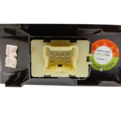 Interrupteur de leve vitre avant droit RENAULT CAPTUR 1 Photo n°3