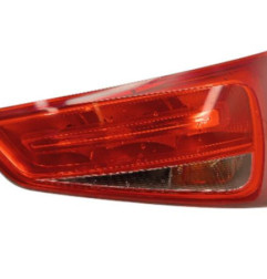 Feu arriere principal droit (feux) AUDI A1 1 Photo n°1