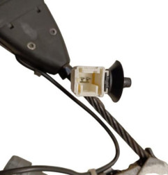 Attache ceinture avant gauche RENAULT CLIO 2 Photo n°3