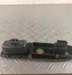 Interrupteur de leve vitre avant droit PEUGEOT 406