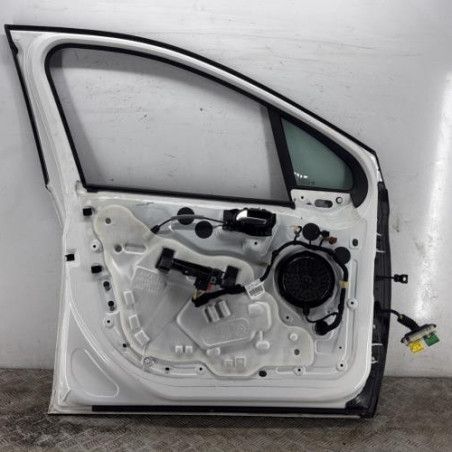 Porte avant gauche PEUGEOT 2008 1