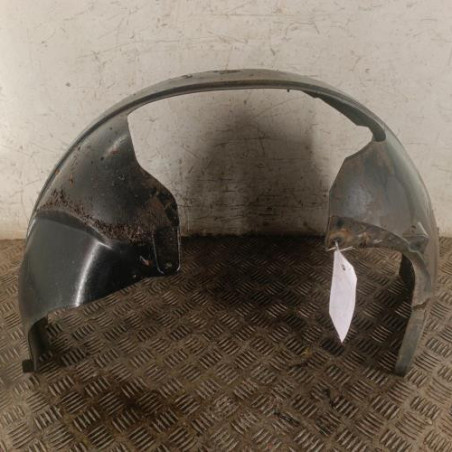 Pare boue avant gauche FORD FIESTA 5 Photo n°1