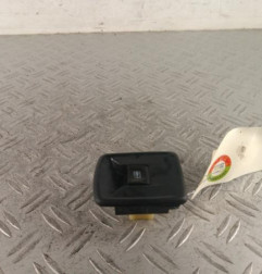 Interrupteur de leve vitre avant droit DACIA SANDERO 2 Photo n°1