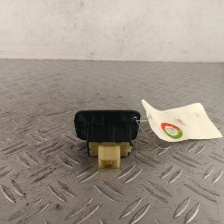 Interrupteur de leve vitre avant droit DACIA SANDERO 2