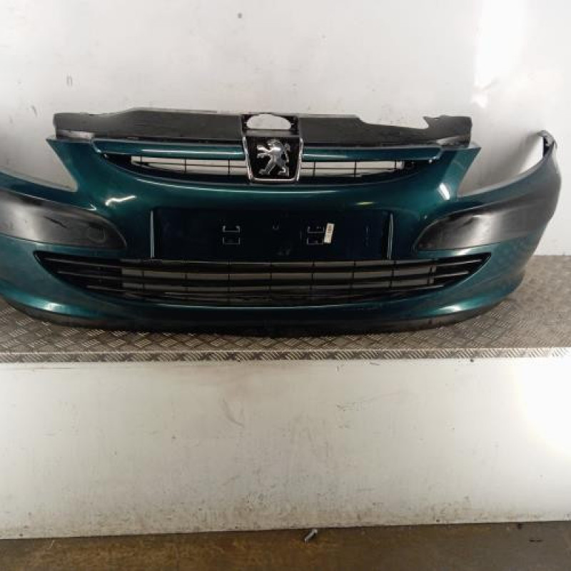 Pare choc avant PEUGEOT 307