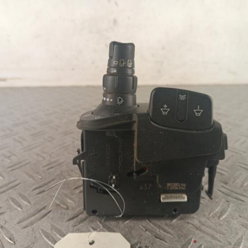 Commodo d'essuie glaces RENAULT MODUS Commodo d'essuie glaces RENAULT MODUS