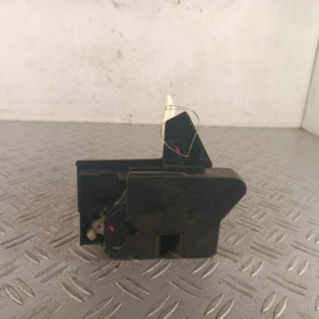 Serrure avant droit DACIA SANDERO 2