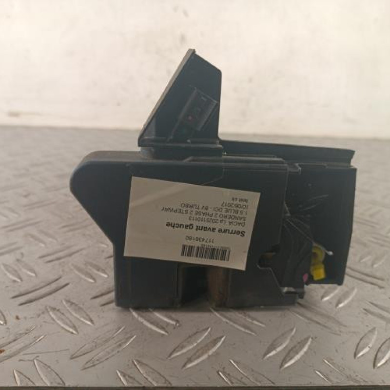 Serrure avant gauche DACIA SANDERO 2 Serrure avant gauche DACIA SANDERO 2