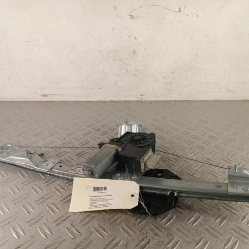 Leve vitre electrique avant gauche DACIA SANDERO 2