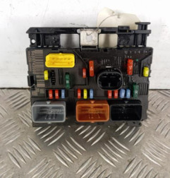 Boitier servitude moteur (BSM) PEUGEOT 307 Photo n°1