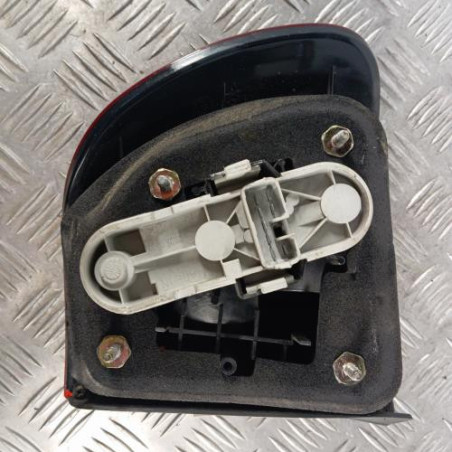 Feu arriere principal gauche (feux) VOLVO V 40 1