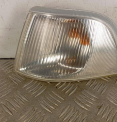 Optique avant secondaire gauche (feux)(clignotant) VOLVO V 40 1 Photo n°1