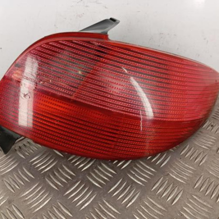 Feu arriere principal droit (feux) PEUGEOT 206 Photo n°1