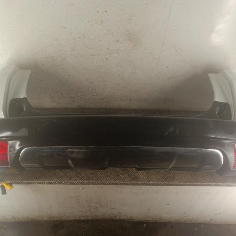 Pare choc arriere PEUGEOT 2008 1