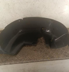 Pare boue arriere droit PEUGEOT 2008 1