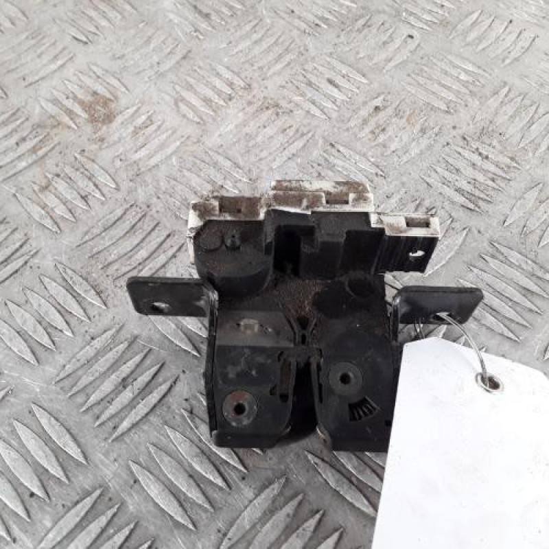 Serrure de hayon RENAULT SCENIC 2