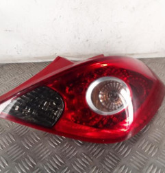 Feu arriere principal droit (feux) OPEL CORSA D Photo n°1