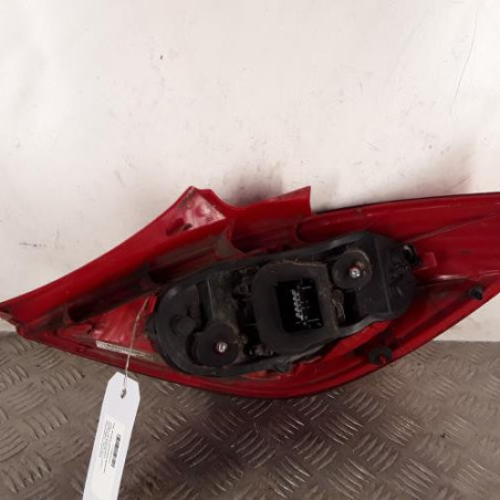 Feu arriere principal gauche (feux) OPEL CORSA D