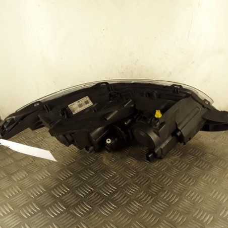 Optique avant principal gauche (feux)(phare) PEUGEOT 2008 1