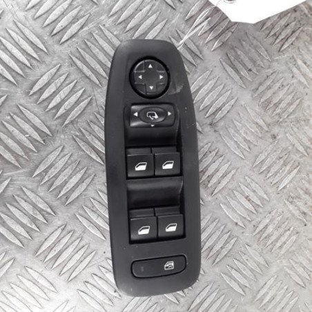 Interrupteur de leve vitre avant gauche PEUGEOT 2008 1 Photo n°1