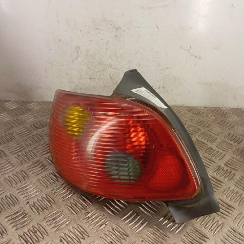 Feu arriere principal gauche (feux) PEUGEOT 206