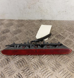 Feu arriere stop central PEUGEOT 206 Photo n°1