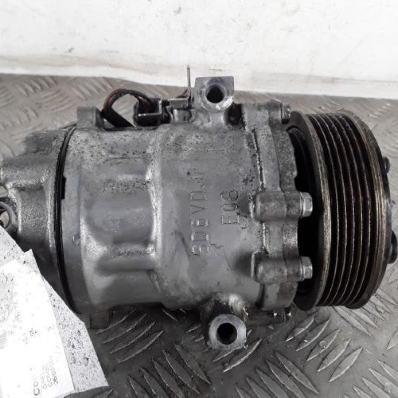 Compresseur clim OPEL COMBO D