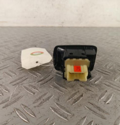 Interrupteur de leve vitre avant gauche DACIA SANDERO 2
