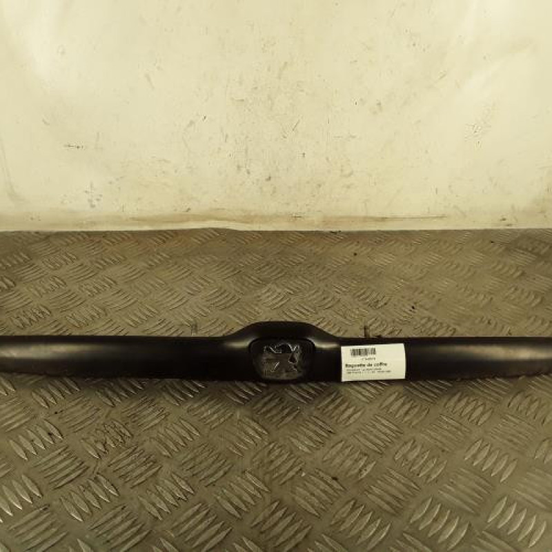 Baguette de coffre PEUGEOT 206 Baguette de coffre PEUGEOT 206