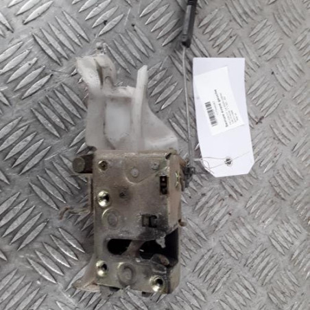 Serrure avant gauche PEUGEOT 106