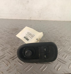 Interrupteur de leve vitre avant gauche RENAULT MASTER 3 Photo n°1