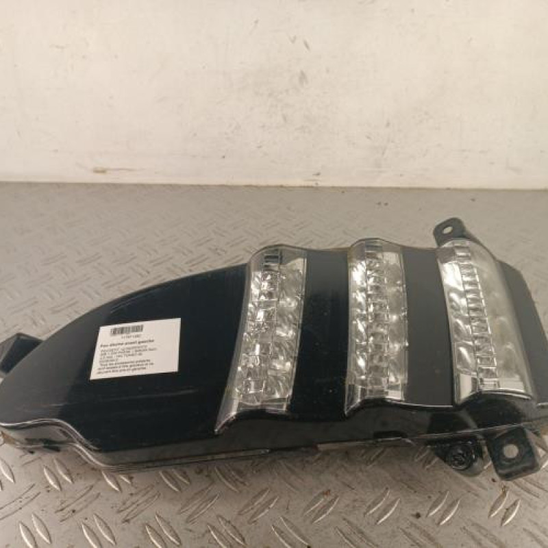 Feu diurne avant gauche PEUGEOT 508 1 SW