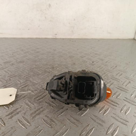 Platine feu arriere droit RENAULT CLIO 4