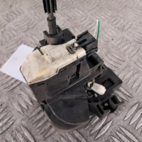 Serrure avant droit RENAULT CLIO 2