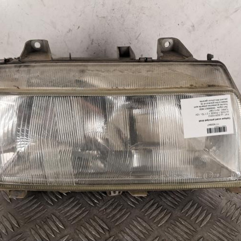 Optique avant principal droit (feux)(phare) FIAT ULYSSE 1