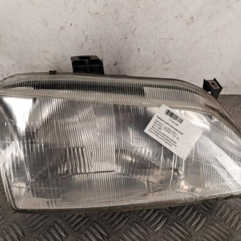 Optique avant principal droit (feux)(phare) RENAULT MEGANE 1