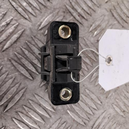 Serrure de hayon RENAULT MEGANE 1