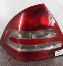 Feu arriere principal gauche (feux) MERCEDES CLASSE C 203 Photo n°1