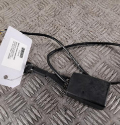 Attache ceinture avant droit MERCEDES CLASSE C 203