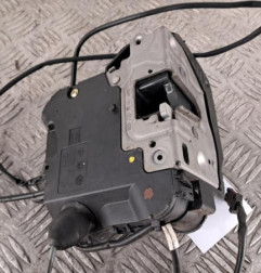 Serrure avant gauche MERCEDES CLASSE C 203 Photo n°1