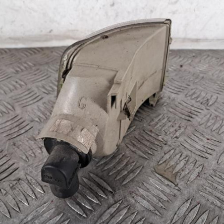 Optique avant secondaire gauche (feux)(clignotant) PEUGEOT 106