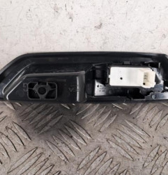 Interrupteur de leve vitre arriere gauche PEUGEOT 308 3