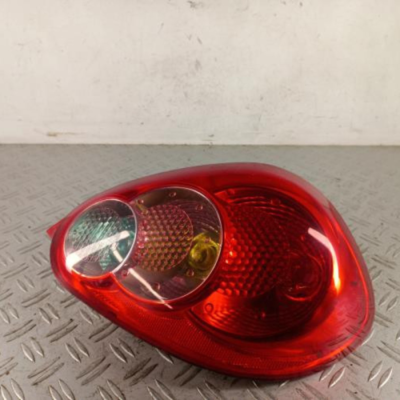 Feu arriere principal droit (feux) TOYOTA AYGO 1