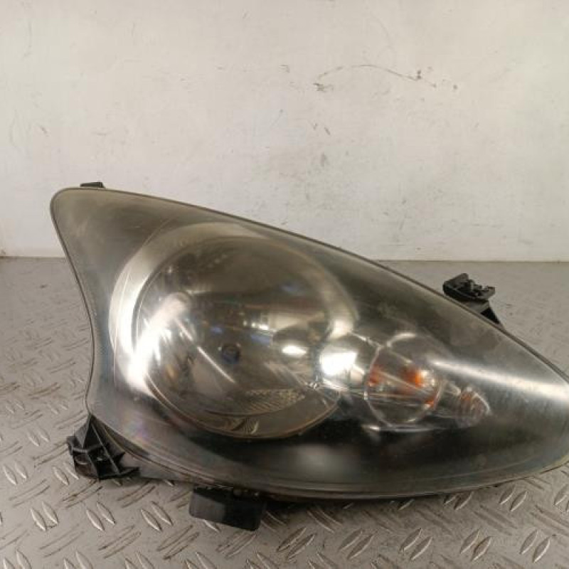Optique avant principal droit (feux)(phare) TOYOTA AYGO 1